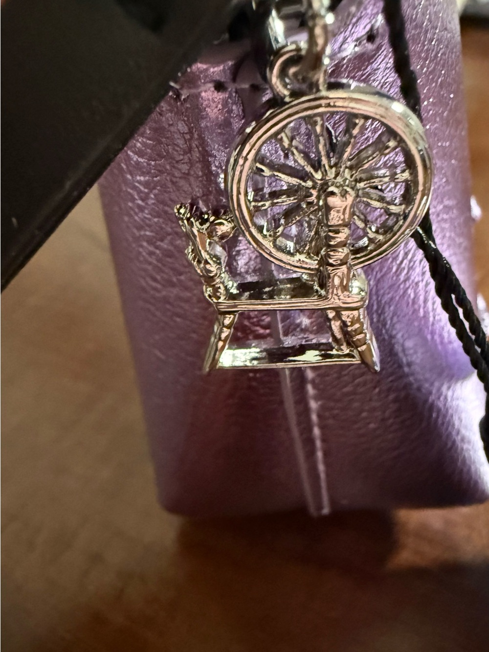 Primark x Disney Purple Maleficent Character Cosmetic Bag *NEW - Picture 8 of 9